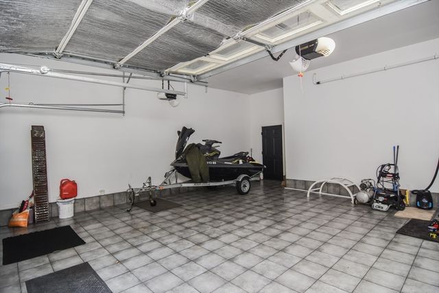 359 Se Main St, Douglas, MA 01516