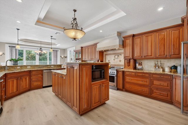 18 HAMMOCK BEACH PARKWAY, Palm Coast, FL 32137