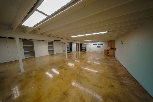 4000 NW 74th Street, Coconut Creek, FL 33073