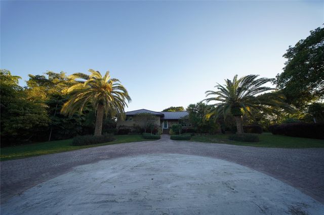 4000 NW 74th Street, Coconut Creek, FL 33073