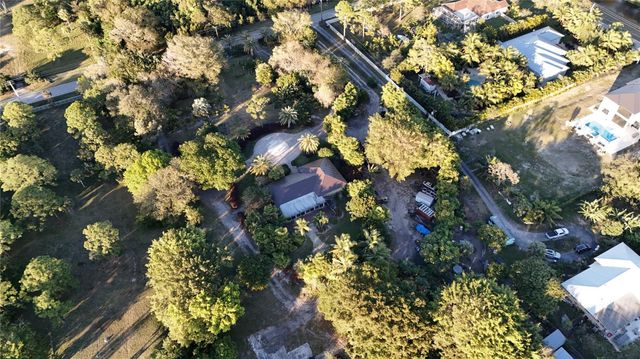 4000 NW 74th Street, Coconut Creek, FL 33073