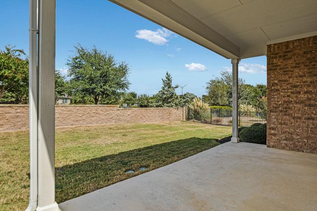 201 Hanging Star LN, Georgetown, TX 78633