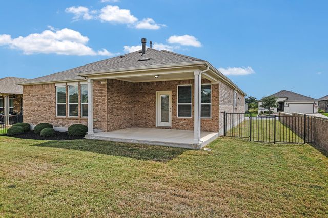 201 Hanging Star LN, Georgetown, TX 78633