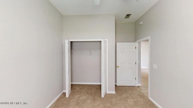 6100 MAGGIES Circle 102, Jacksonville, FL 32244