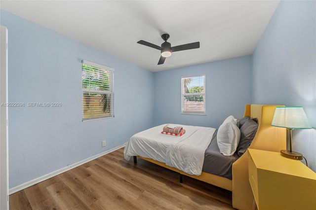 629 N F St, Lake Worth, FL 33460