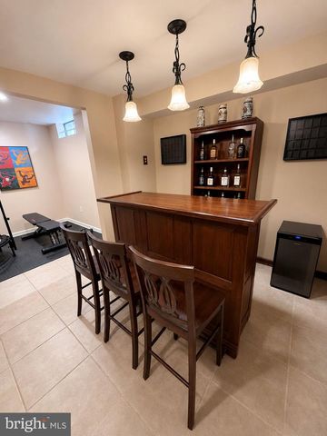 312 ALEXANDER CT, Chalfont, PA 18914