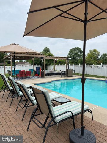 312 ALEXANDER CT, Chalfont, PA 18914