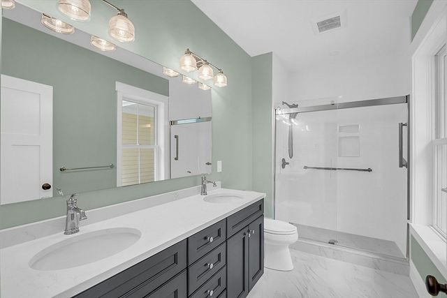 111 Squannacook Rd, Shirley, MA 01464