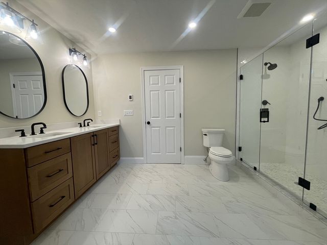 111 Squannacook Rd, Shirley, MA 01464