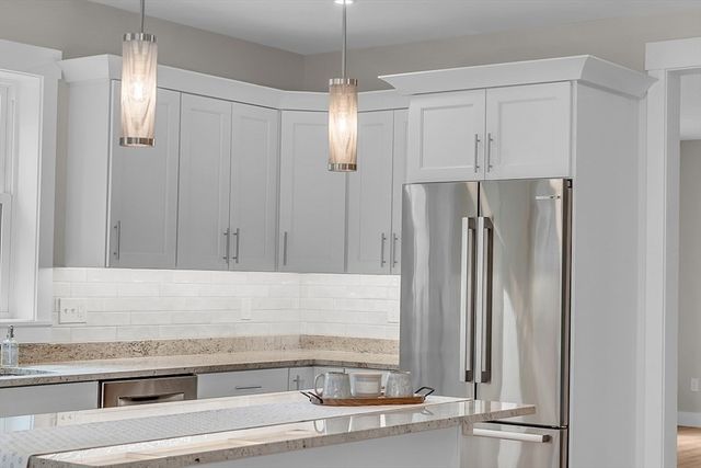 111 Squannacook Rd, Shirley, MA 01464