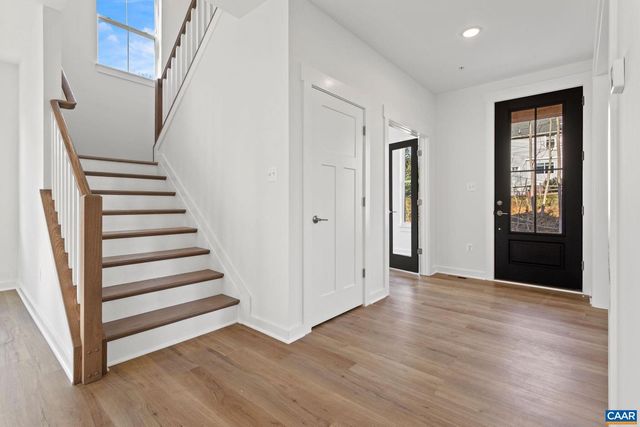 6376 LOUISA RD, Keswick, VA 22947