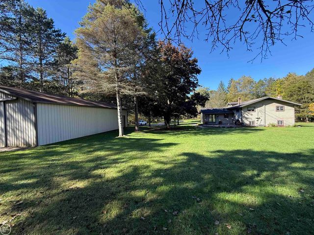 306 N Hurd Road, Ortonville, MI 48462