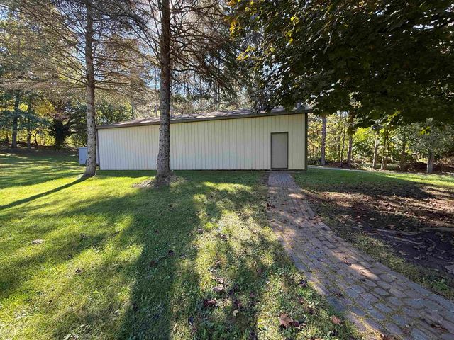 306 N Hurd Road, Ortonville, MI 48462