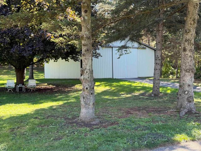 306 N Hurd Road, Ortonville, MI 48462