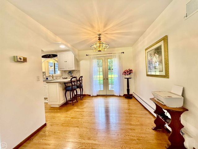 306 N Hurd Road, Ortonville, MI 48462