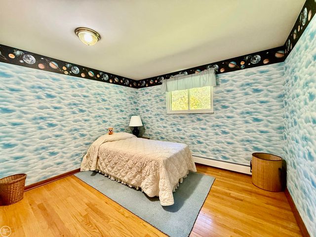 306 N Hurd Road, Ortonville, MI 48462