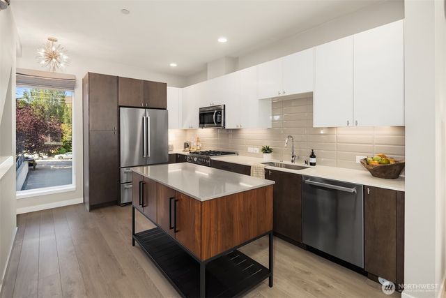 1644 B 20th Avenue, Seattle, WA 98122