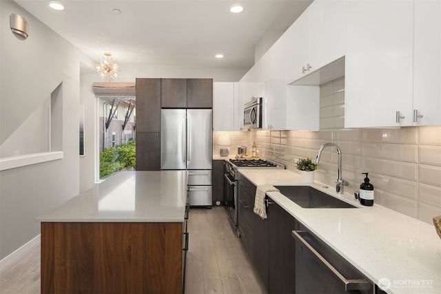 1644 B 20th Avenue, Seattle, WA 98122