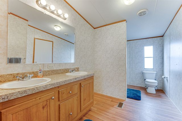 156 Bay Drive, Mabank, TX 75156