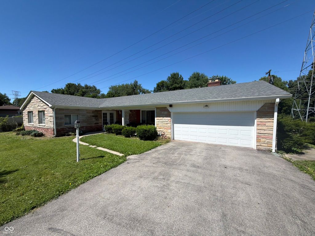 4338 Westbourne Drive, Indianapolis, IN 46205