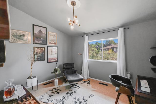 803 Martingale Lane SE, Albuquerque, NM 87123
