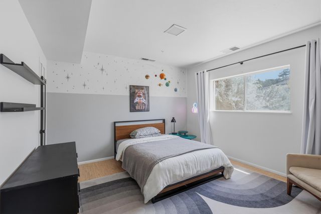 803 Martingale Lane SE, Albuquerque, NM 87123