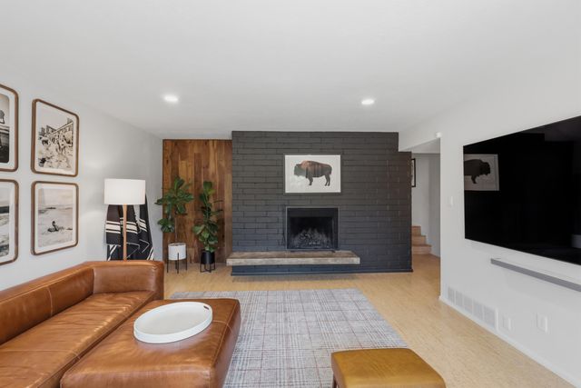 803 Martingale Lane SE, Albuquerque, NM 87123