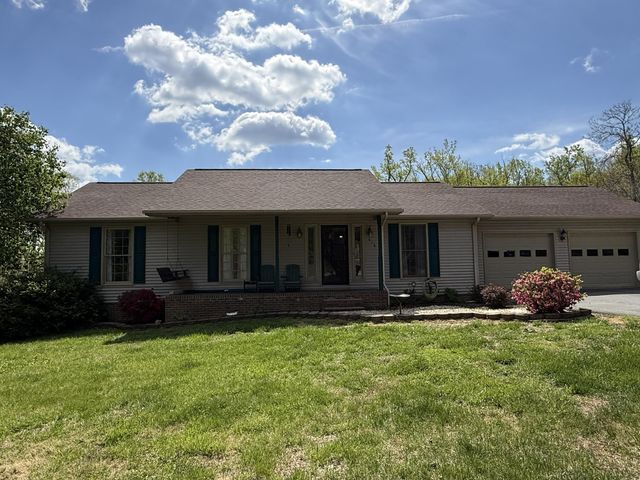 616 Dry Hill RD, Ferrum, VA 24088