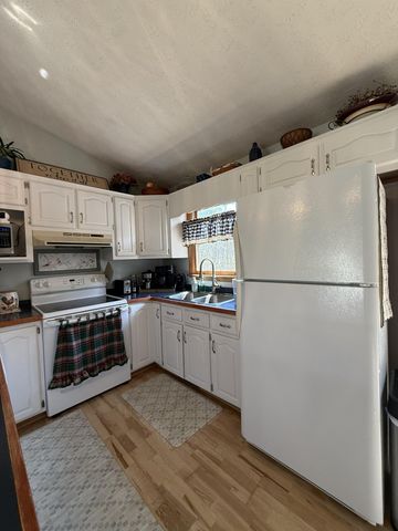 616 Dry Hill RD, Ferrum, VA 24088
