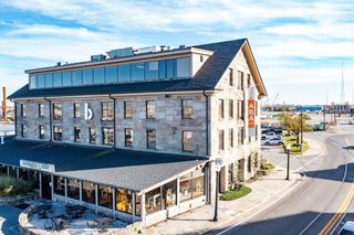 61 Merrills Wharf, New Bedford, MA 02745