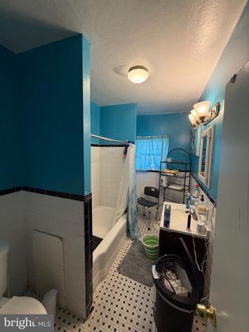 212 N MAPLE AVE, Lansdowne, PA 19050