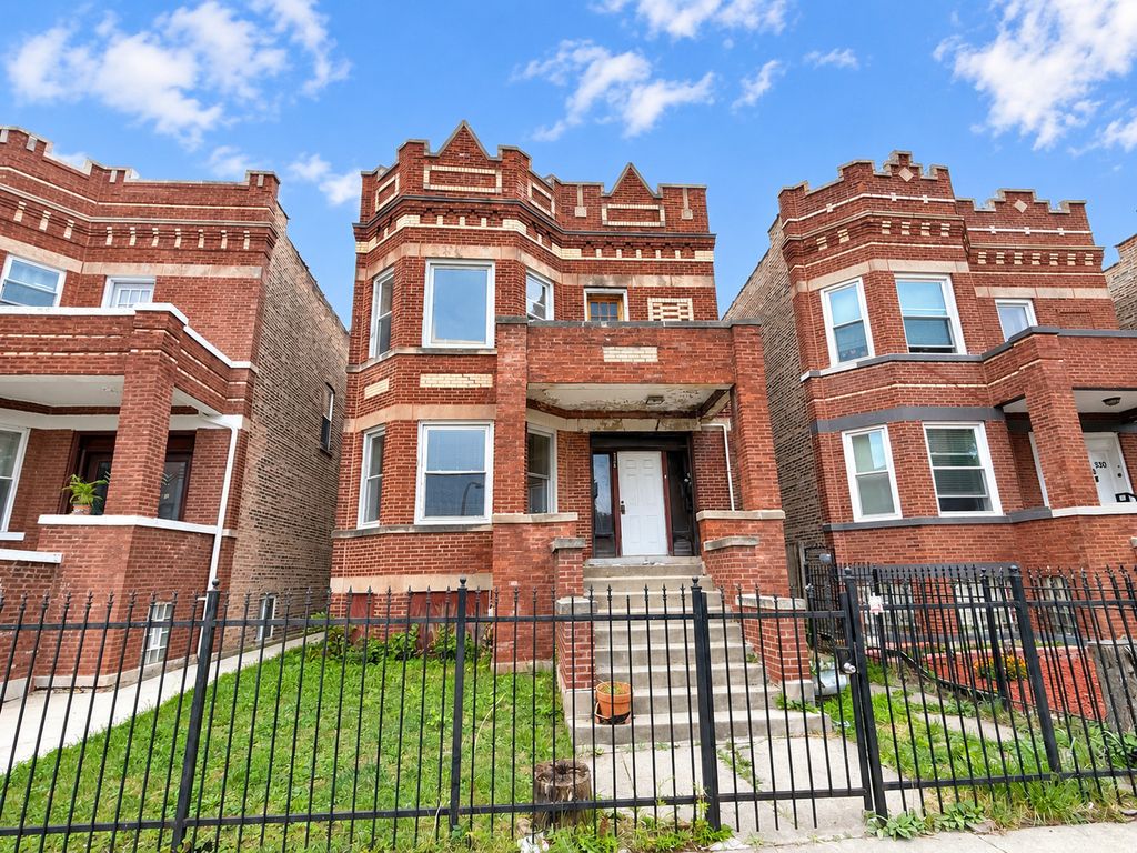 926 N Lavergne Avenue, Chicago, IL 60651 — exterior