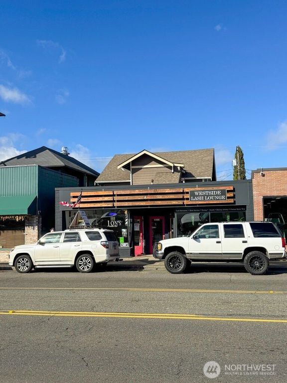 3825 6th Ave, Tacoma, WA 98406