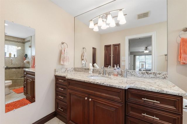 5860 LEELAND STREET S, St Petersburg, FL 33715