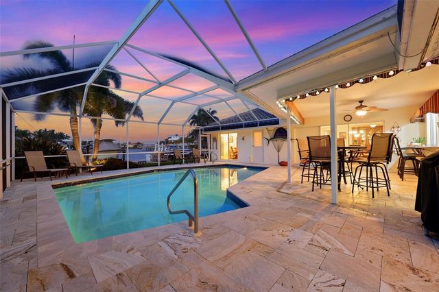 5860 LEELAND STREET S, St Petersburg, FL 33715