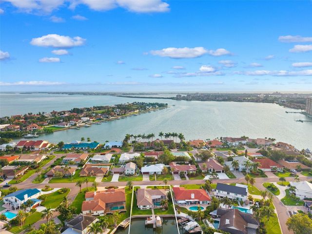 5860 LEELAND STREET S, St Petersburg, FL 33715