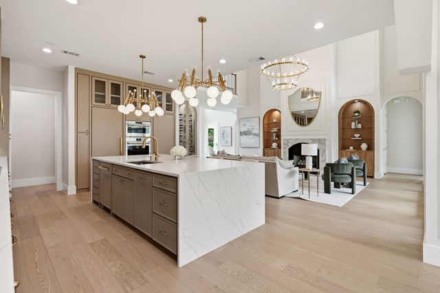 6055 Ellsworth Avenue, Dallas, TX 75206