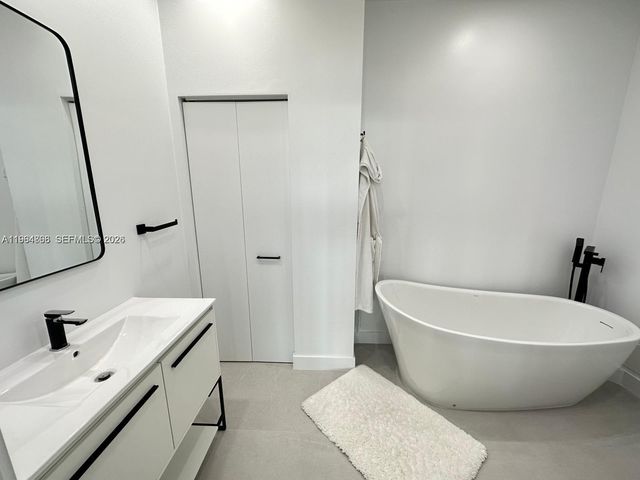 780 NE 69th St T3, Miami, FL 33138