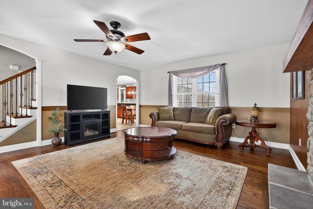 520 NURSERY DR. N, Mechanicsburg, PA 17055