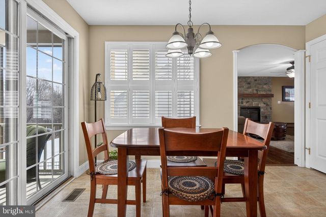 520 NURSERY DR. N, Mechanicsburg, PA 17055