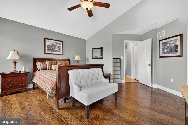 520 NURSERY DR. N, Mechanicsburg, PA 17055