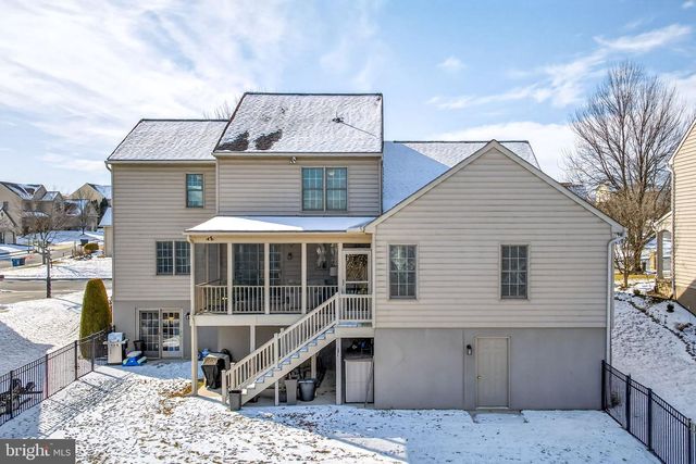 520 NURSERY DR. N, Mechanicsburg, PA 17055