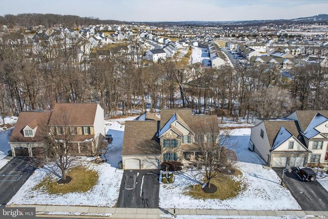 520 NURSERY DR. N, Mechanicsburg, PA 17055