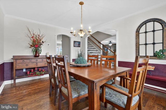 520 NURSERY DR. N, Mechanicsburg, PA 17055