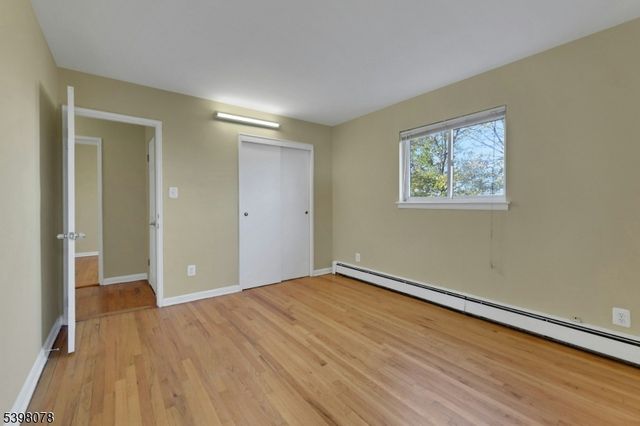 2215 Grand Ave 13, North Bergen Twp., NJ 07047