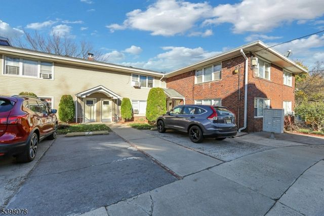 2215 Grand Ave 13, North Bergen Twp., NJ 07047