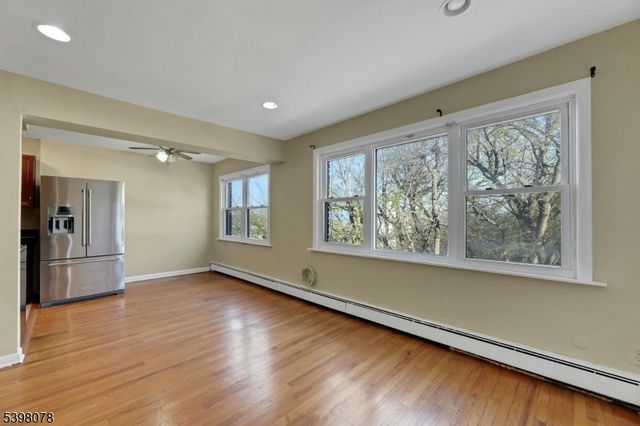 2215 Grand Ave 13, North Bergen Twp., NJ 07047