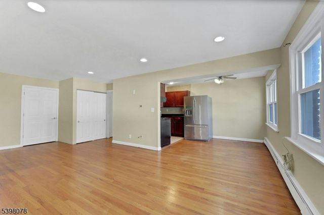 2215 Grand Ave 13, North Bergen Twp., NJ 07047