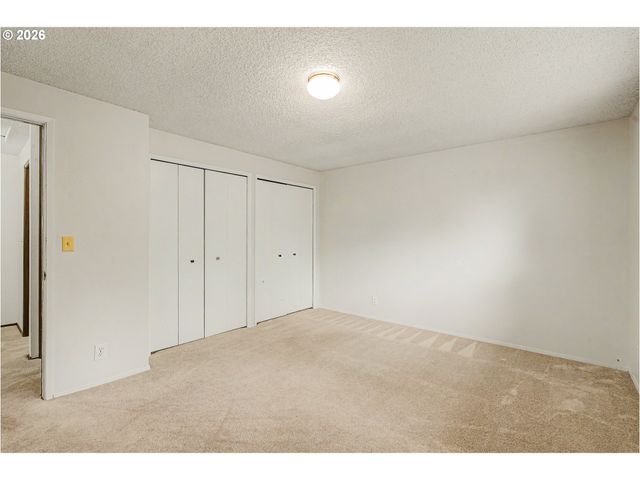 7750 Sw RAINTREE Dr, Beaverton, OR 97008
