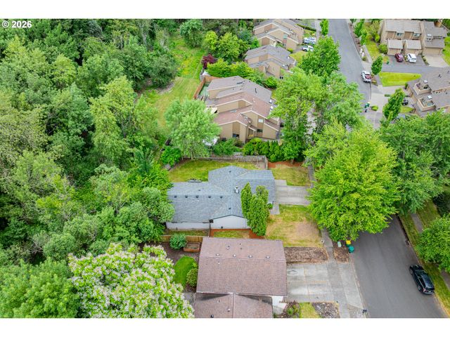 7750 Sw RAINTREE Dr, Beaverton, OR 97008